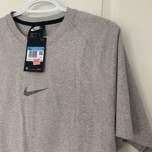 Nike t-shirt
